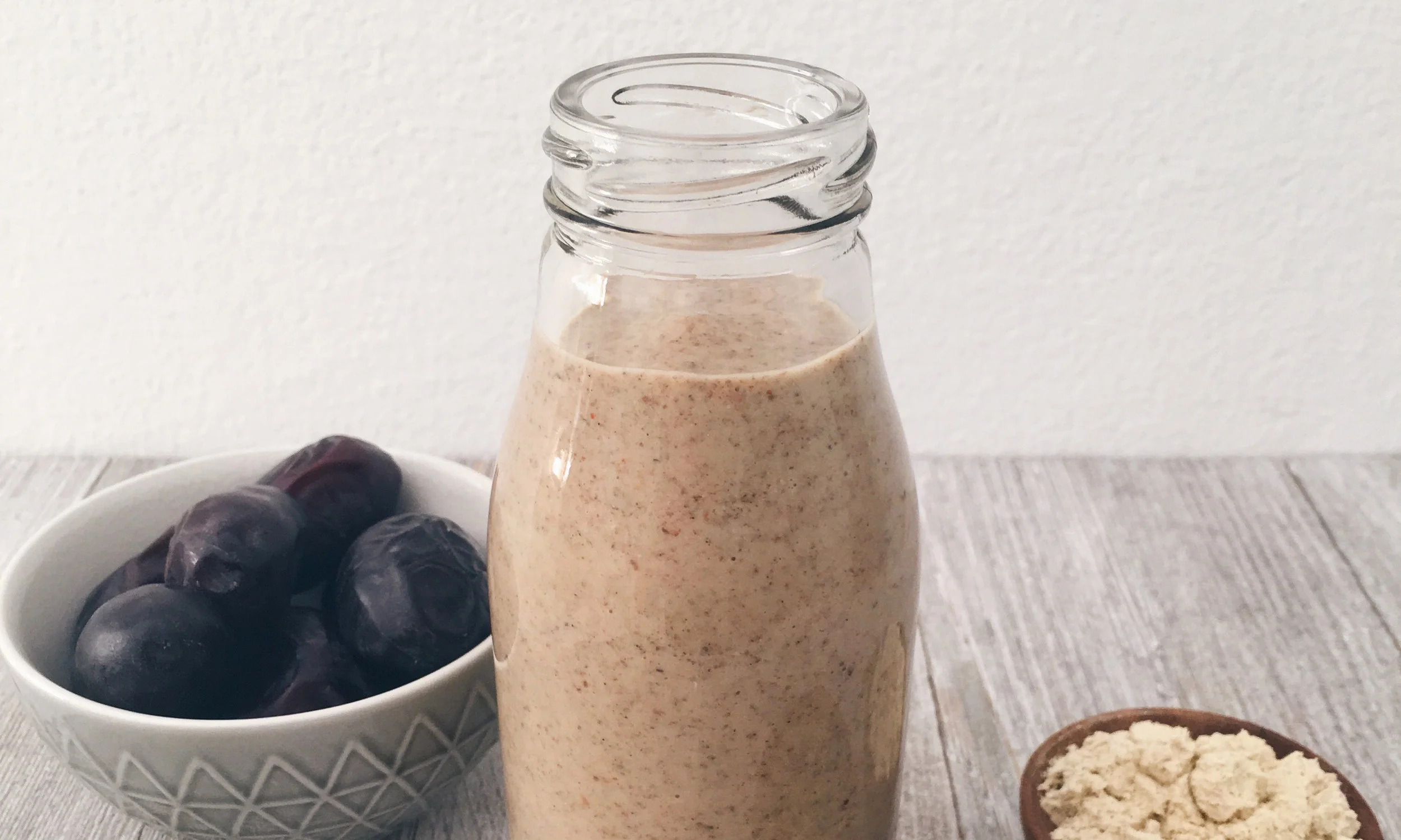 cinnamon-date-and-chia-protein-smoothie-wm.jpg