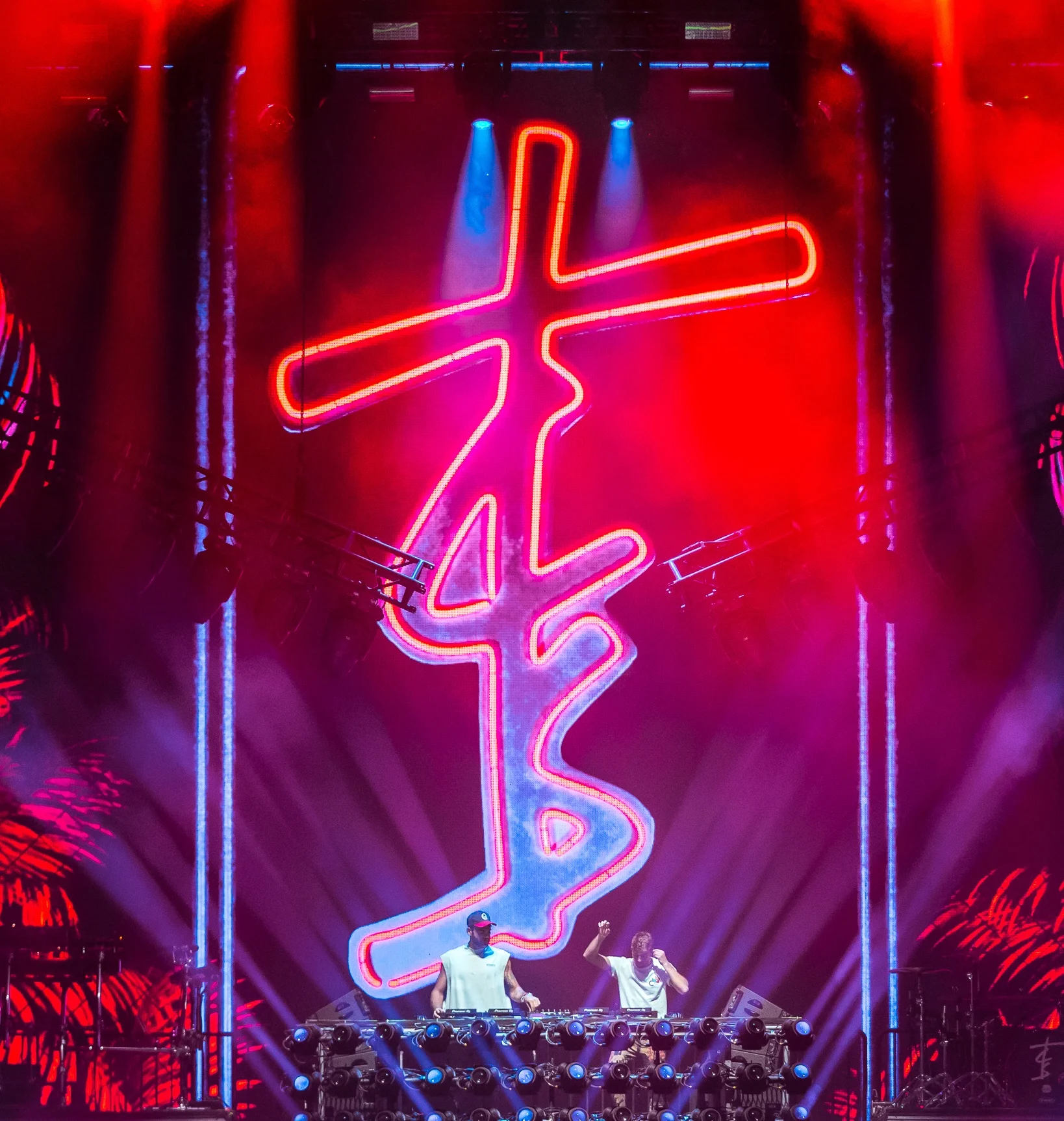 The Chainsmokers