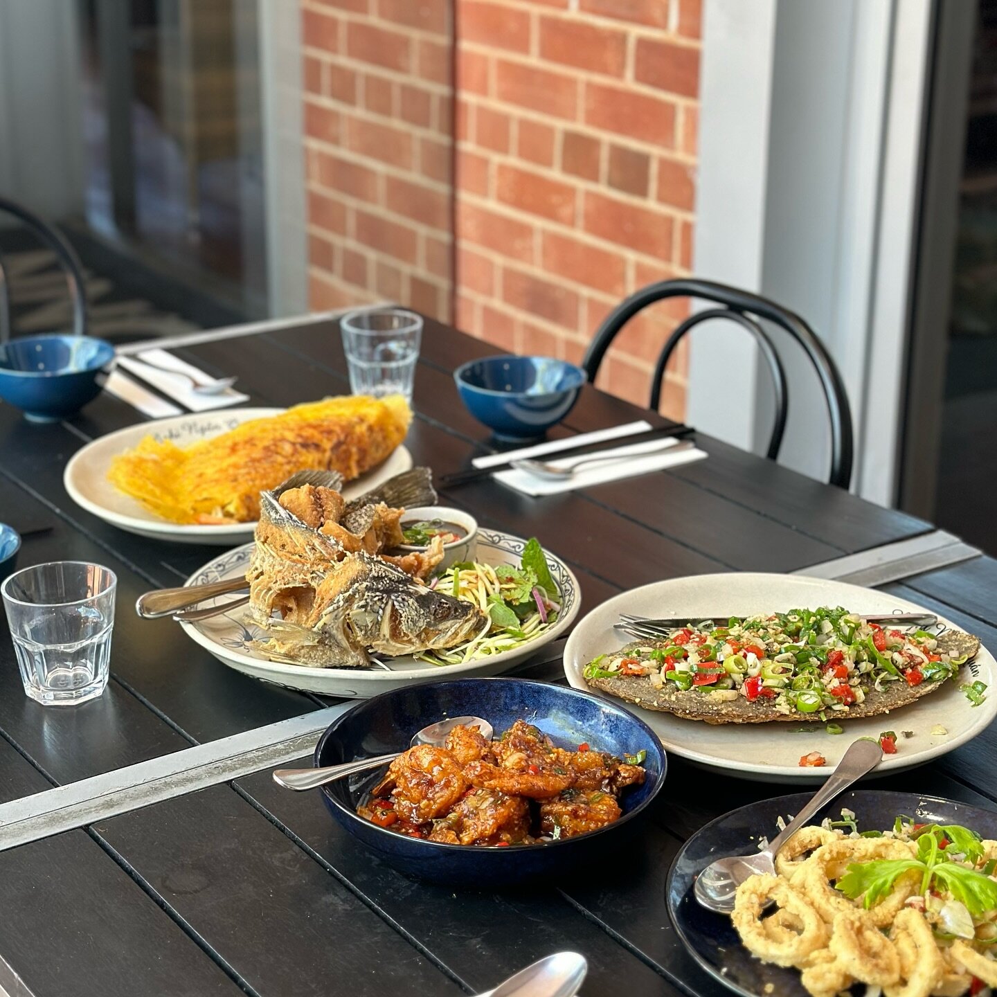 Nicer weather for an outdoor dining 🍽️