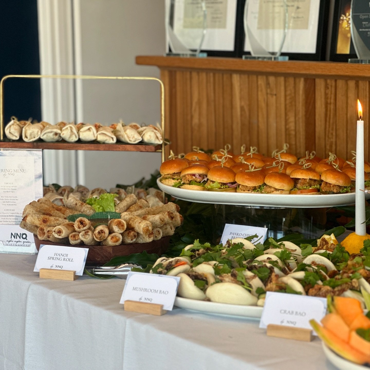 &bull; SPRING FEAST &bull; 
Impress your guests with this feast from NNQ 
Inquiry via bookings@nnqwoodville.com.au 
.
.
#adelaidepartyhire #adelaidefeast #adelaidegrazingtable #adelaidegrazing #adelaide #adelaideeats #adelaidefoodie #adelaidefoodblog