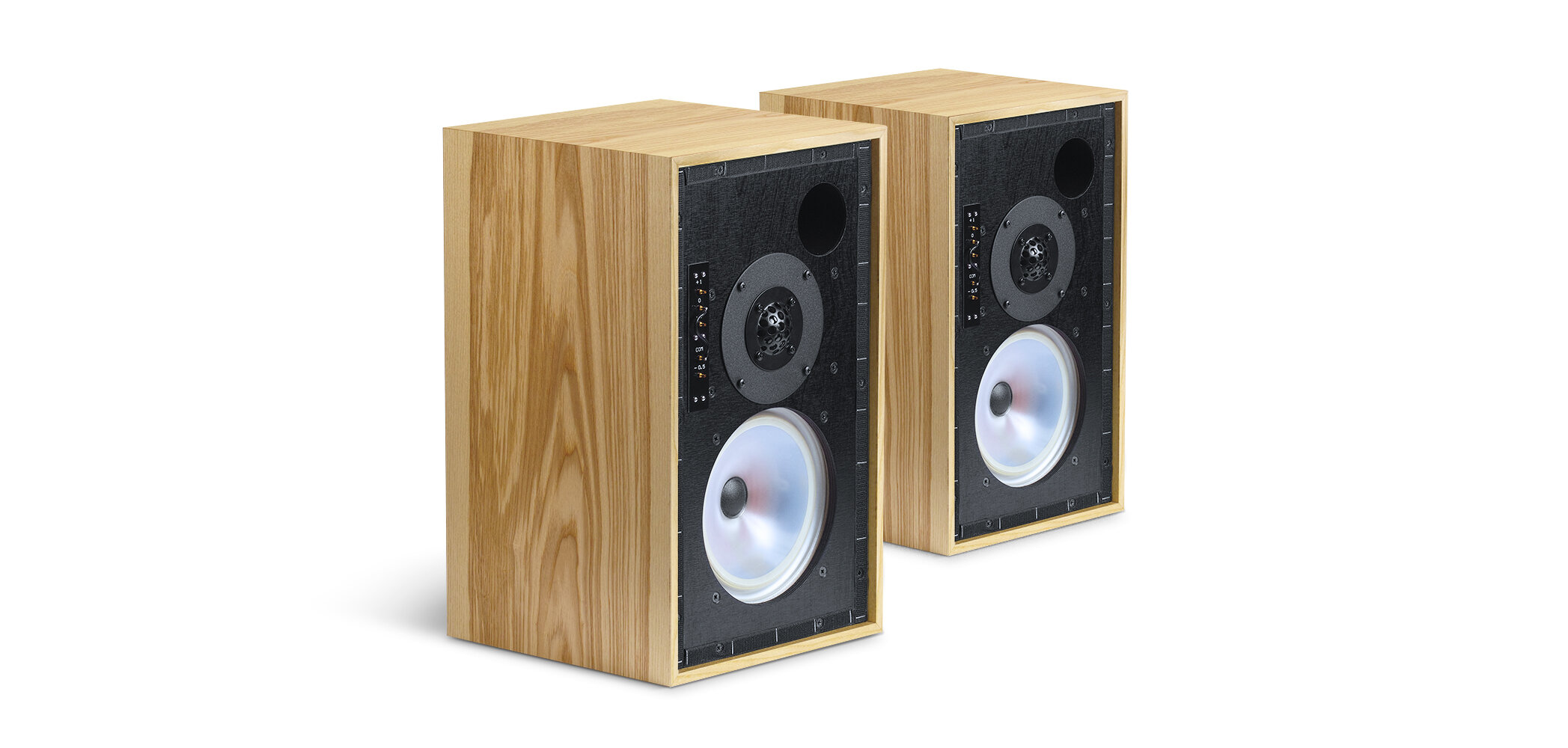 Rogers-LS5_9-speakers-GL010.jpg