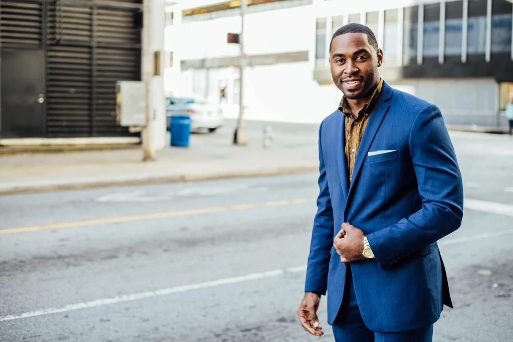 Man dressed in suit.jpg