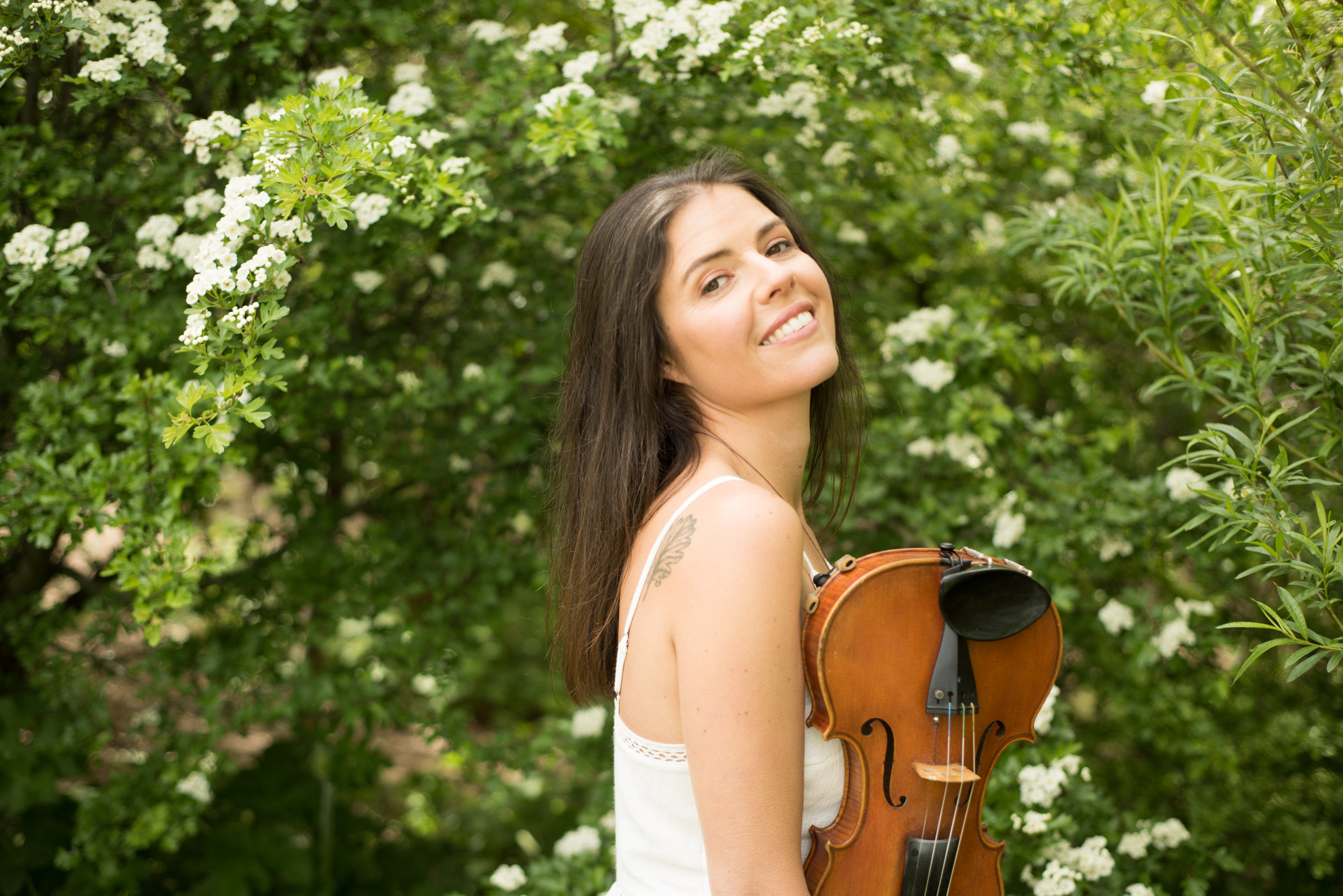  Roisin Dexter, Violin &amp; forest school tutor 