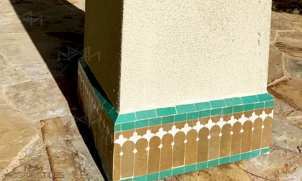 Zellige tile border with honeym white and light green colors
