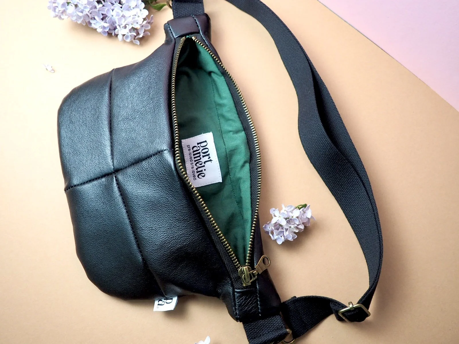 702CAB81-ADC9-4CD1-BFC0-DD0865032A4B