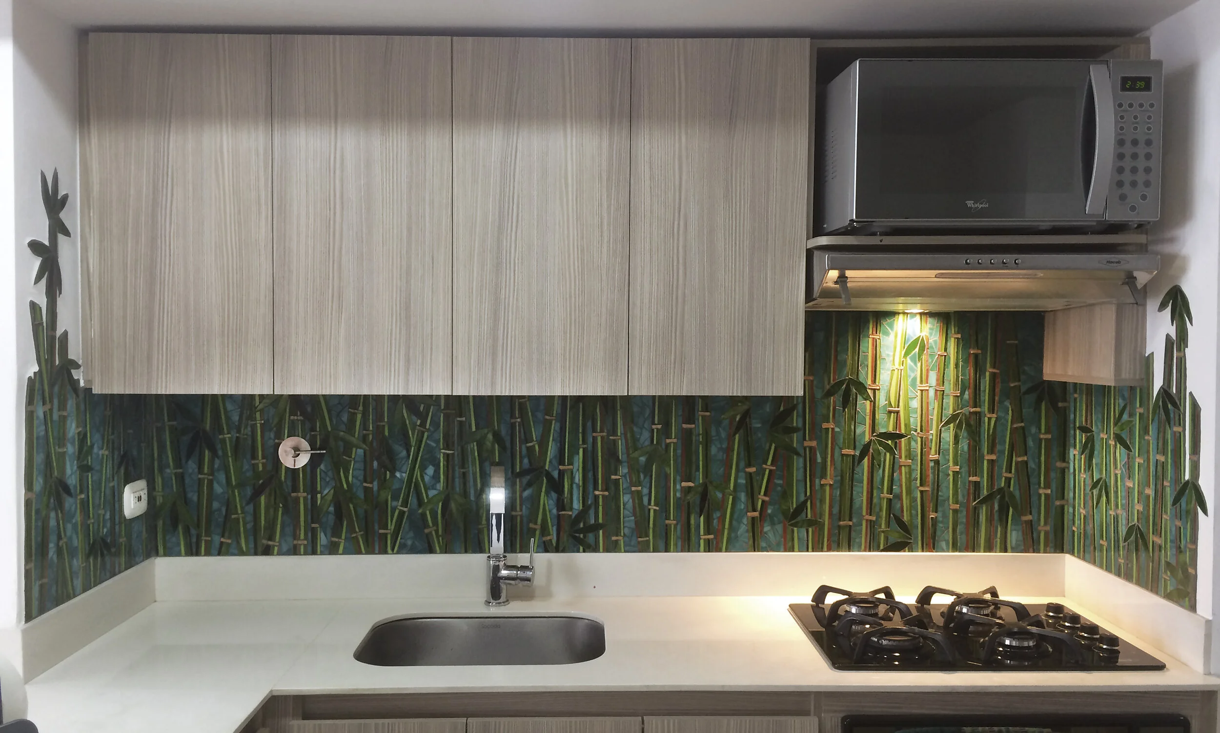 MOSAICO VIDRIO ANAPOSADA 1.JPG