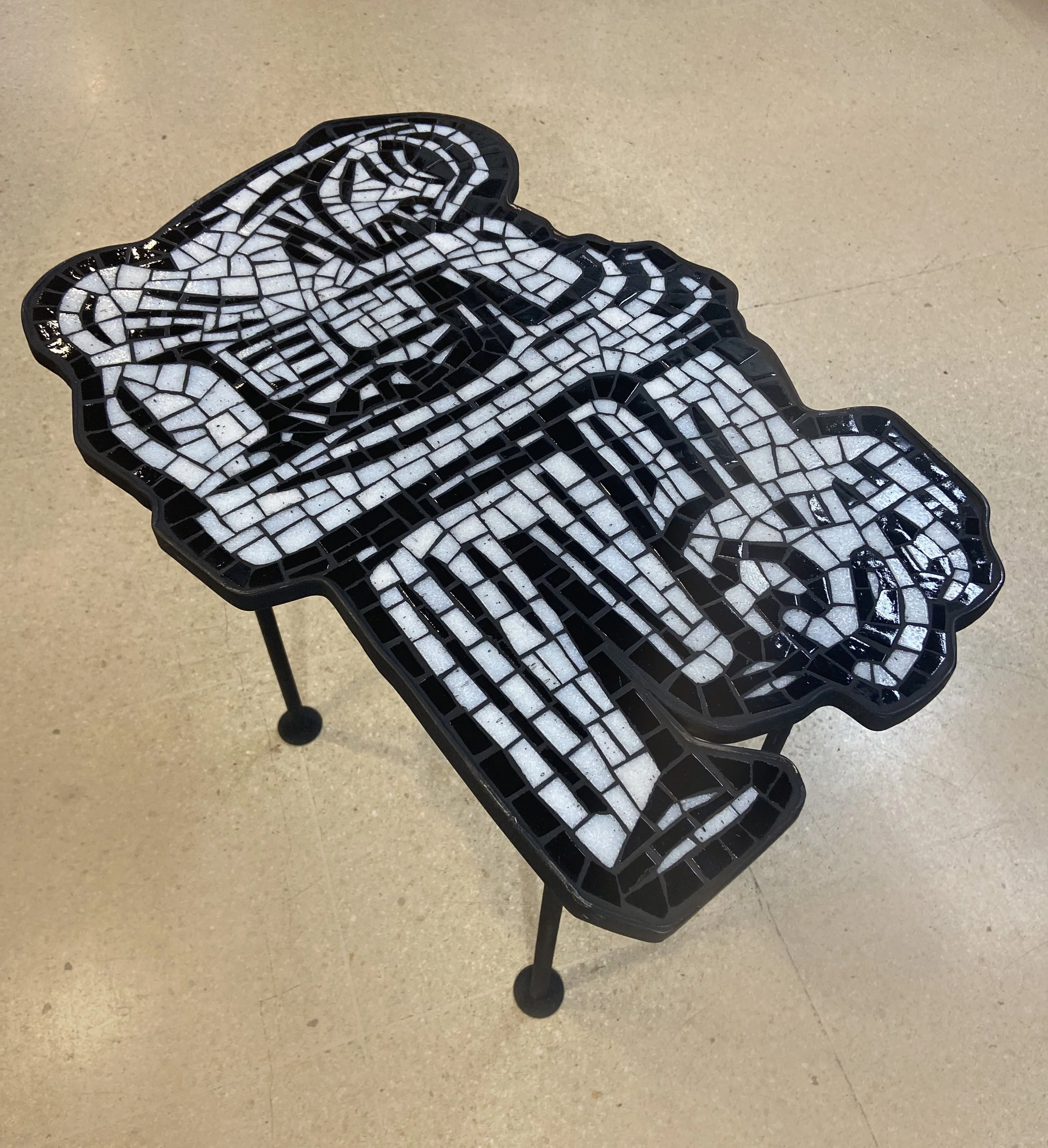 MESA MOSAICO B:N 1.JPG