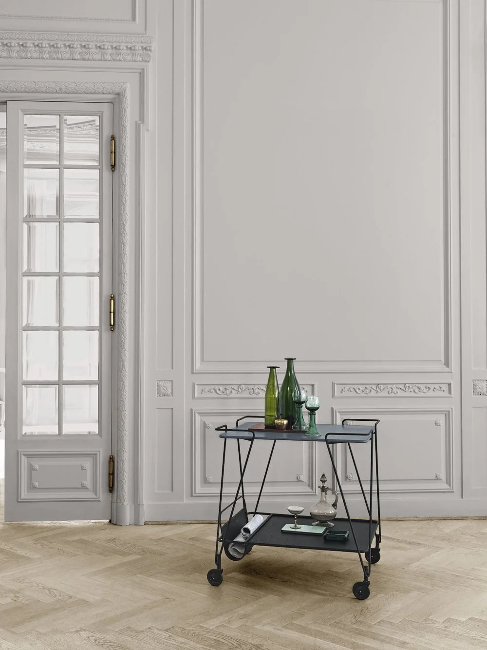 Mategot_Trolley_Grey-1600x1600.jpg