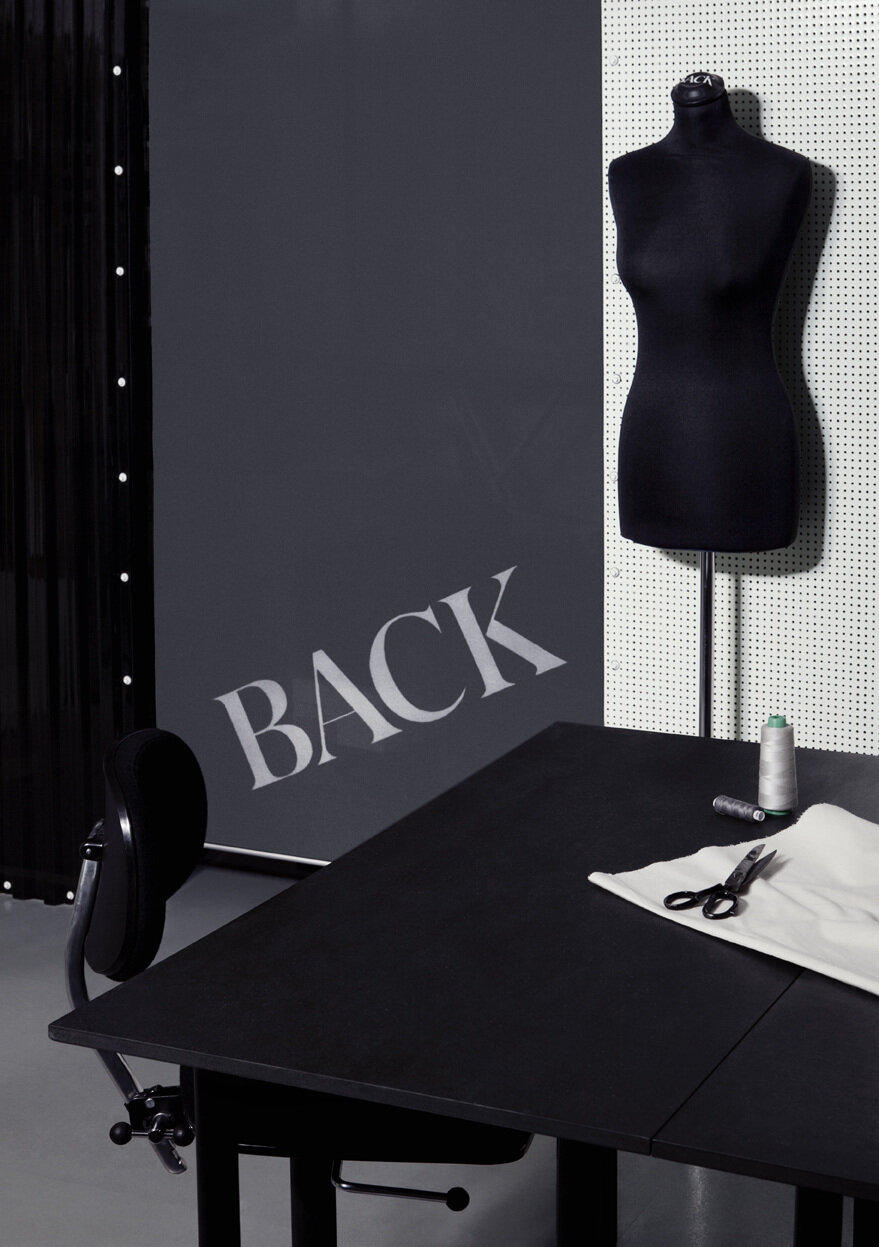 back-6113-as-Smart-Object-1_879.jpg