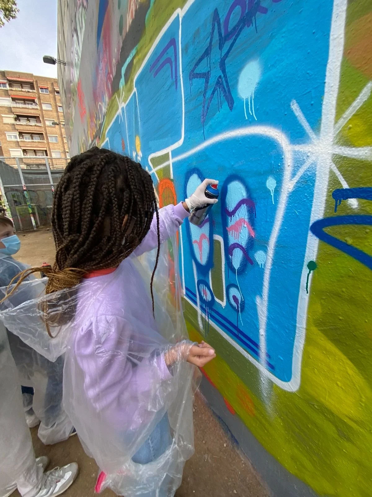 CHARLOTTE MAHDAVY atelier enfants.jpeg