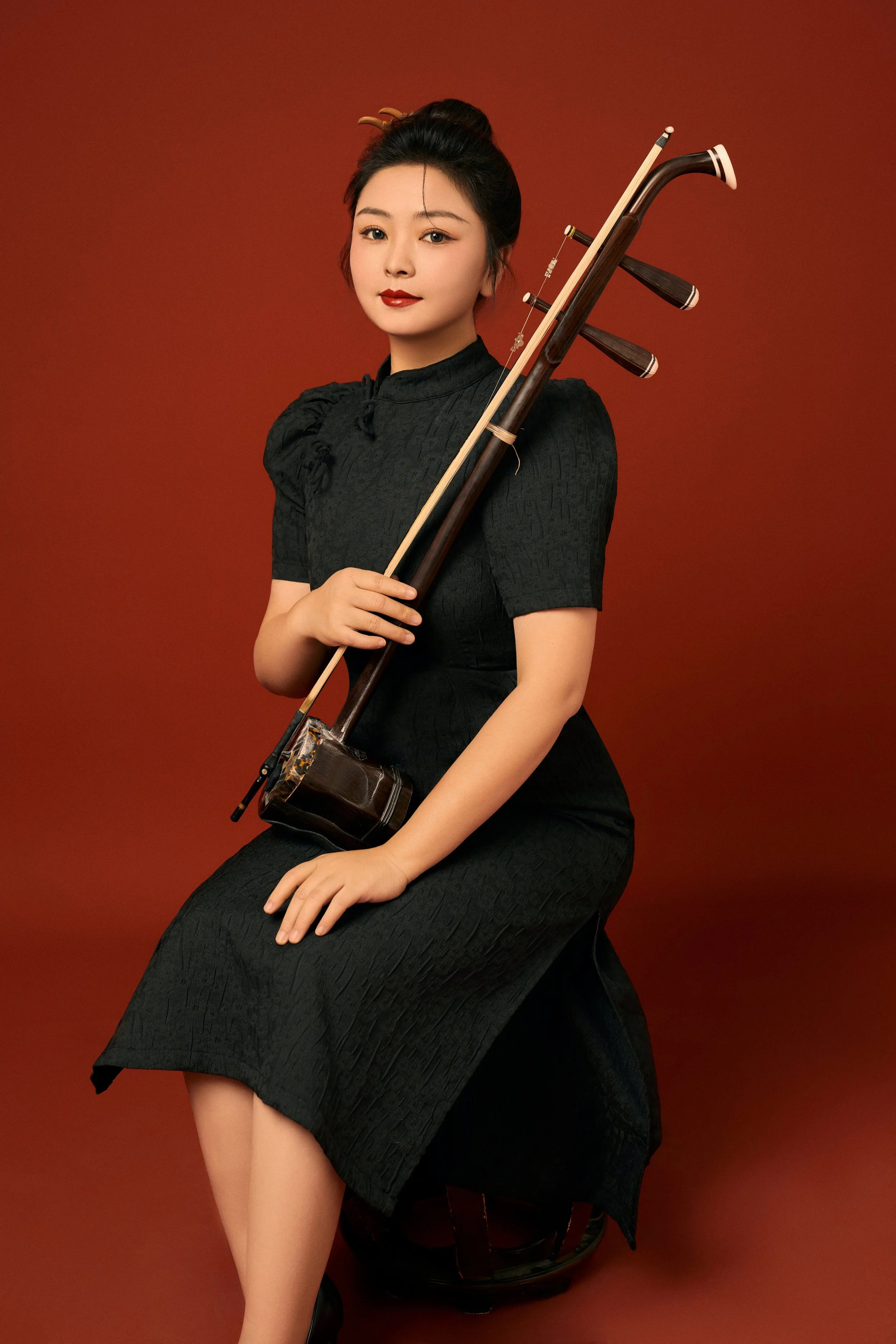 Yan Guowei, erhu
