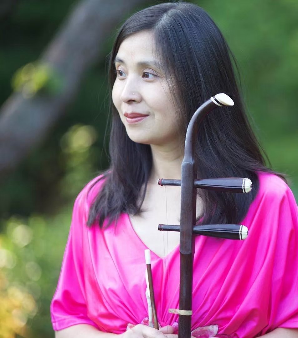 Tao He, erhu