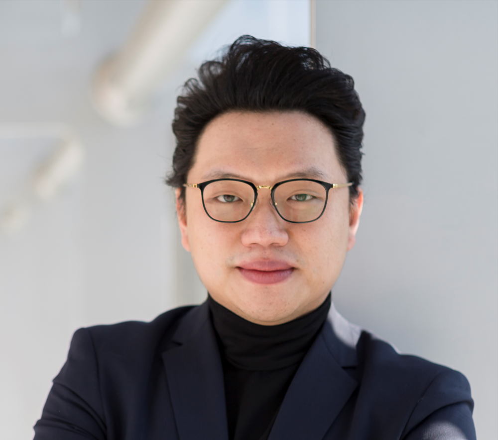 Li Yi 李毅, tenor