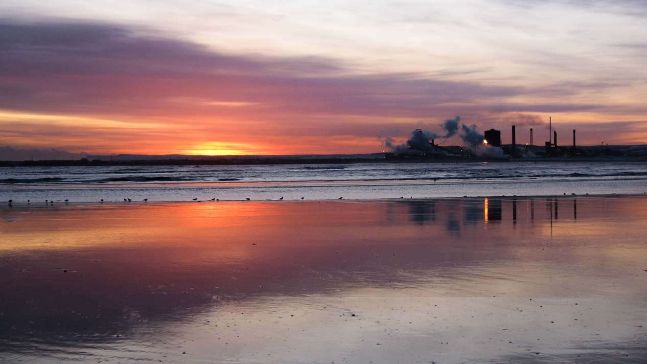 View of the Estuary from South gare- creative commons.jpg
