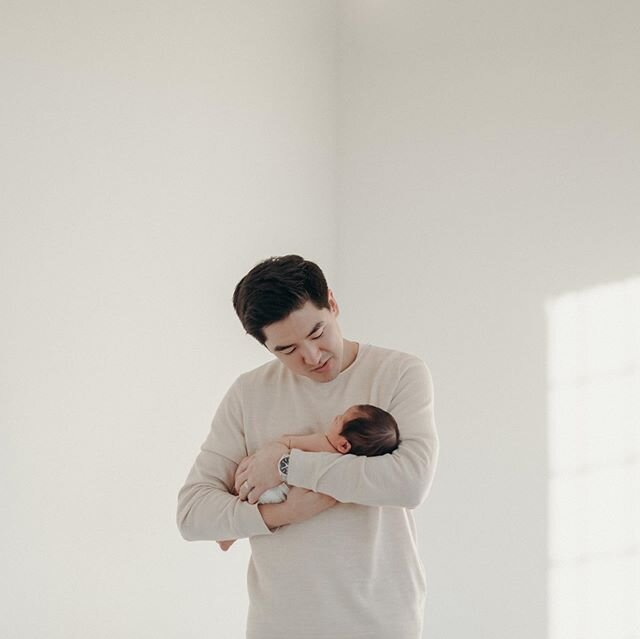 Happy 1st Father&rsquo;s Day 상인💛 Kinsley and I appreciate and adore you. Thanks for being the best daddy! The bomb photo from @nicolebyon 이모❤️