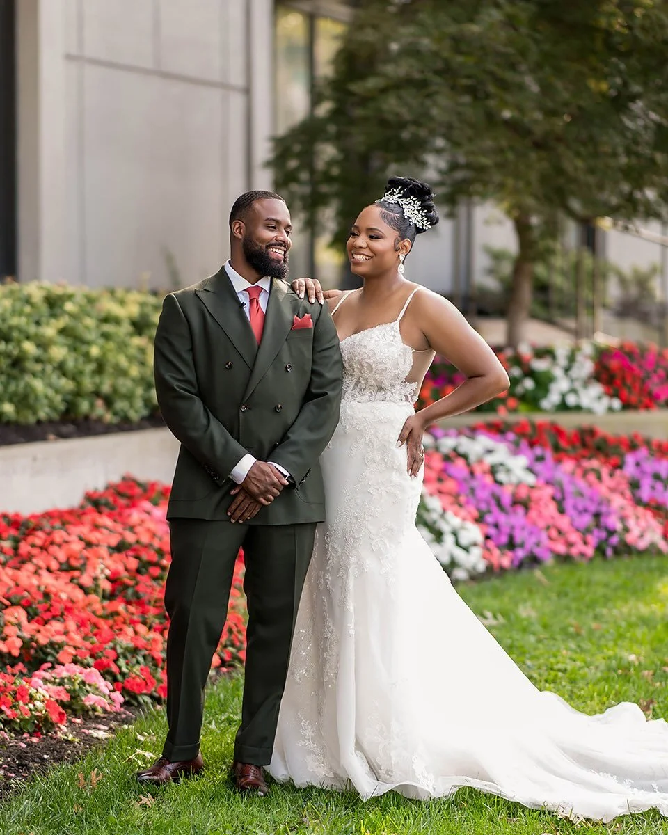 Kianna &amp; Emmanuel are married ❤️!
.
Bride: @ashlyn_zori
Planner/Decor: @theeventparlor
Floral: @devonandpinkett
Bridal MUA: @ericanikole
Photography: @sherondaphoto
Videography: @esonali_films
Catering: @chefkiadenise
Baker: @_cupcakesattiffanys_