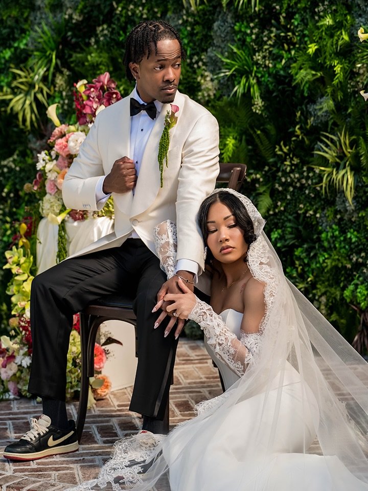 Romance, but make it editorial!
.
Bride: @char_alyson
Groom: @ryann_graham
Venue: @peronafarms
Wedding Coordinator: @_adeevents
Florist: @beyond.designsco
Bridal Makeup: @kay.mua_
Bridal Hairstylist: @klynnebeauty
Photography: @sherondaphoto
Videogra