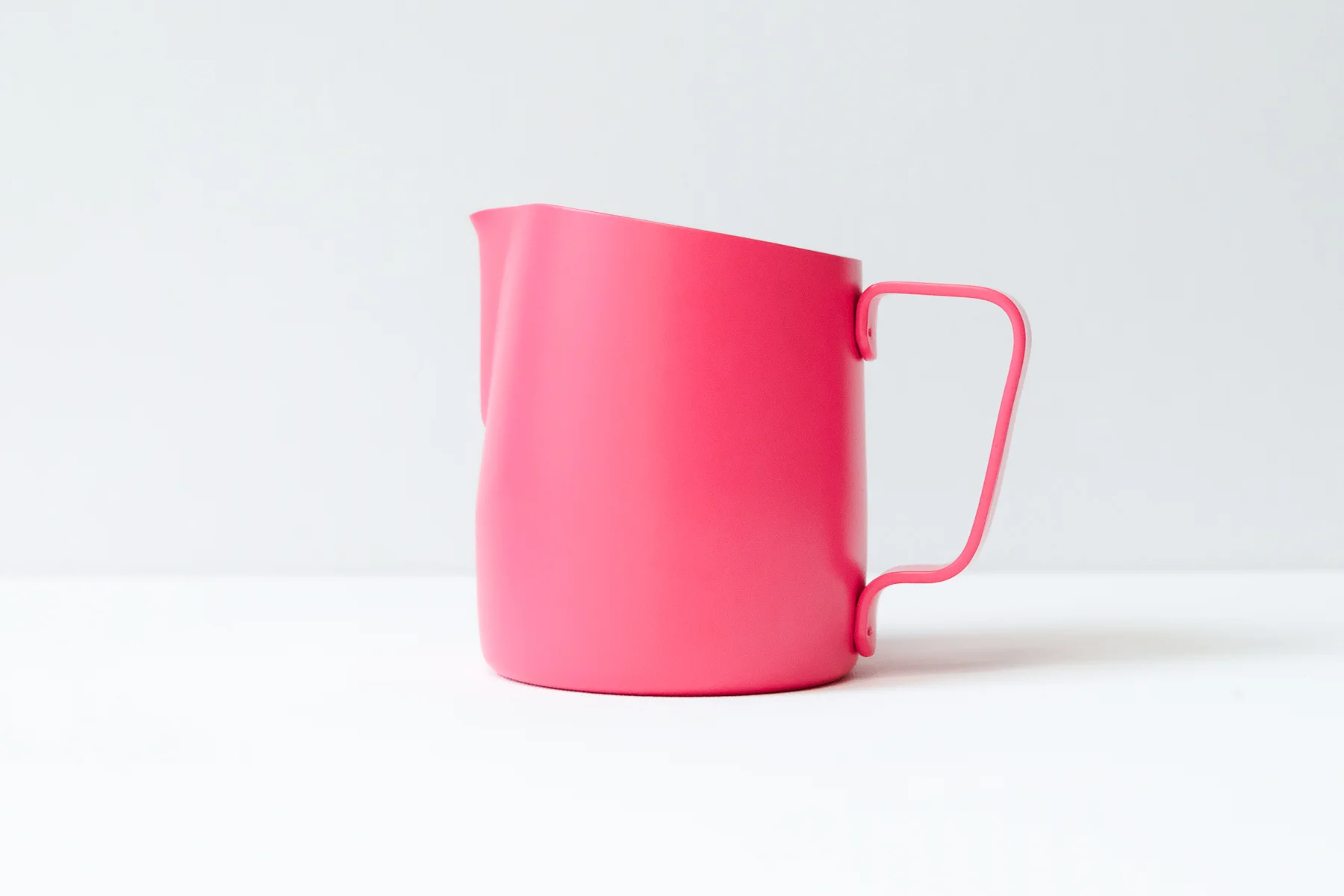WPM SLOW POUR PITCHER