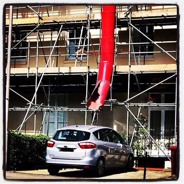 Oh dear..... #londonparking #notoursite #missingskip #buildingsite #healthandsafety