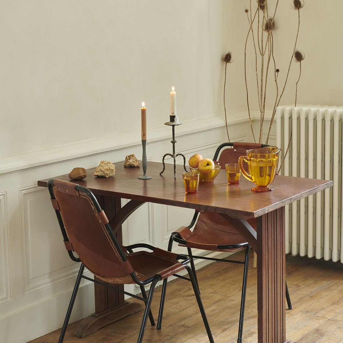 carri_re_fr_res_-_jasmine_taper_candle_-_1200x1200.jpg