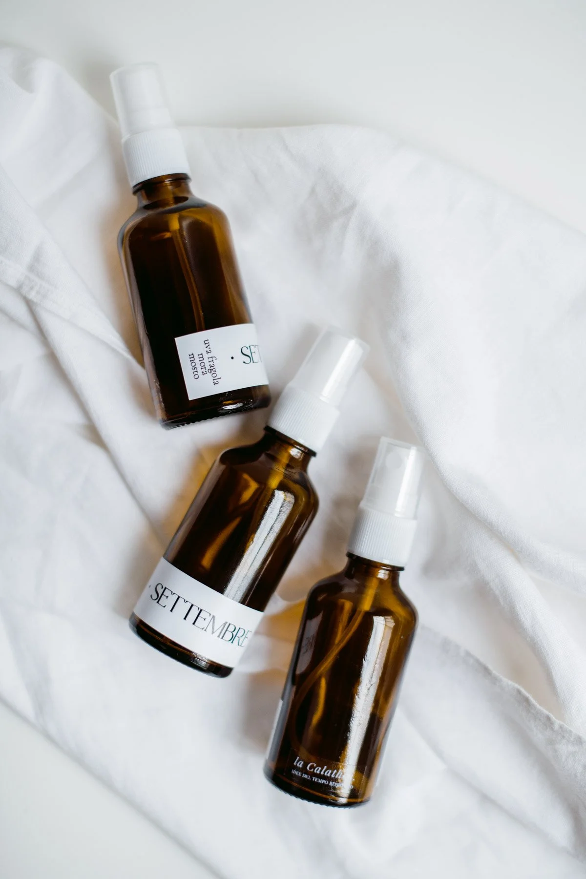 05-profumatore-ambiente-settembre-bastoncini-spray-la-calathea-vegan.jpg