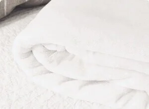 bcl-microplusblanket-2.png
