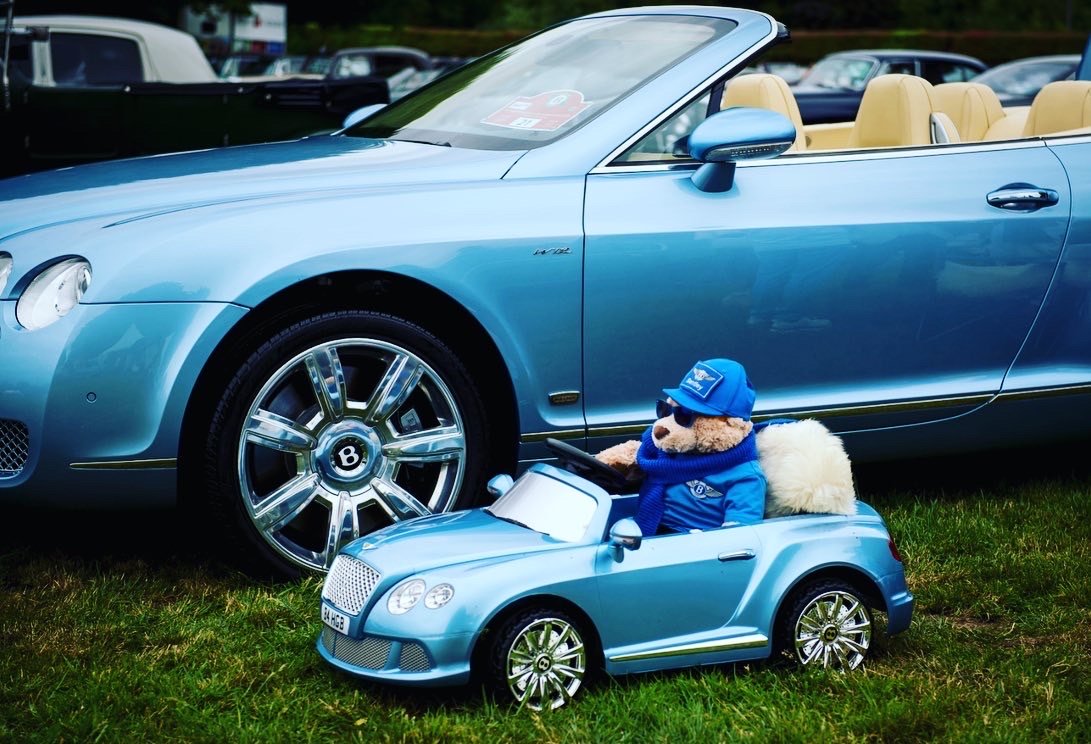 MINI BENTLEY.JPG