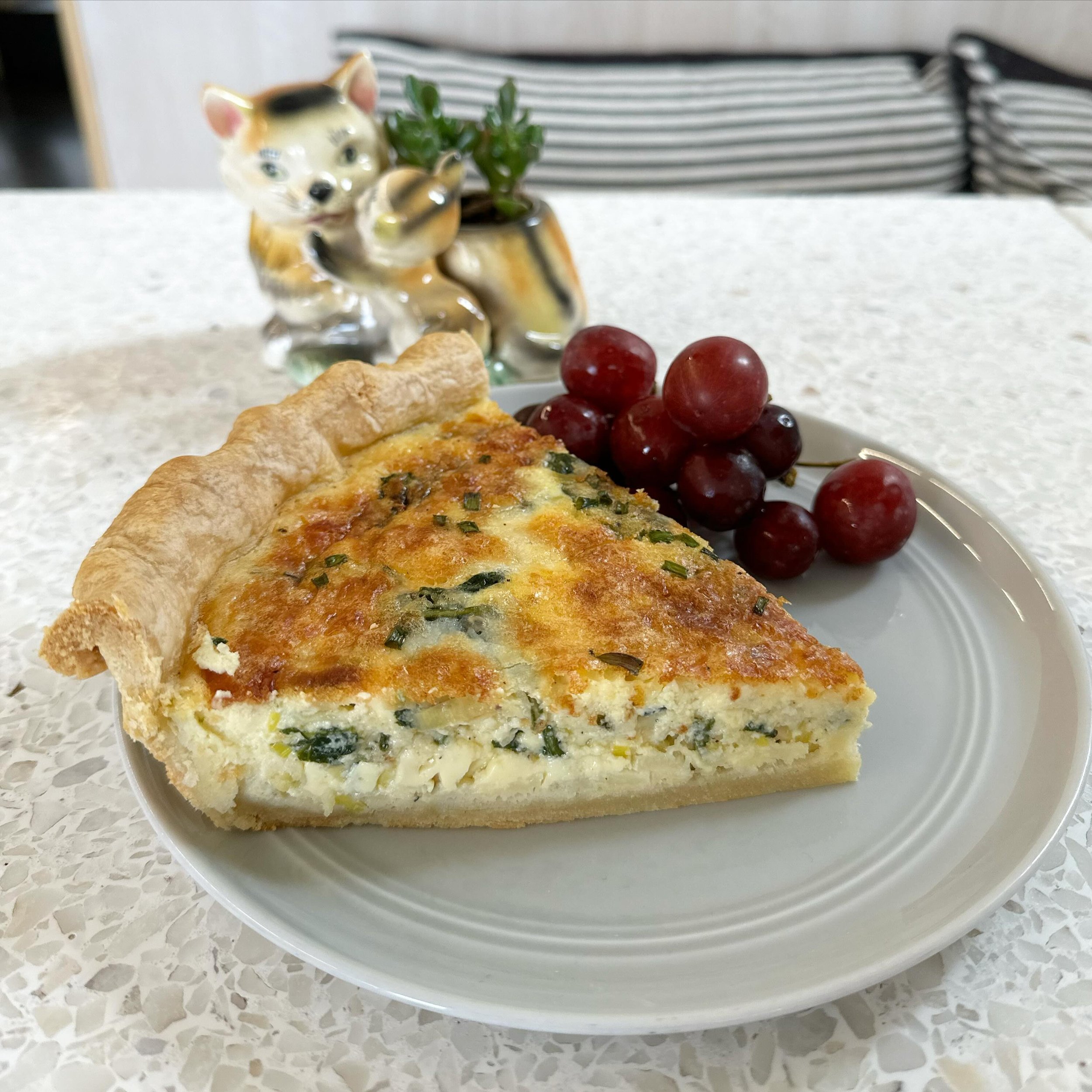 Quiche of the day is spinach leek! After a few very busy weeks we finally have a good number of available Cat Zone slots this week so come have #lunchwithcats! We still recommend booking cat time in advance but it looks like we&rsquo;ll have a decent