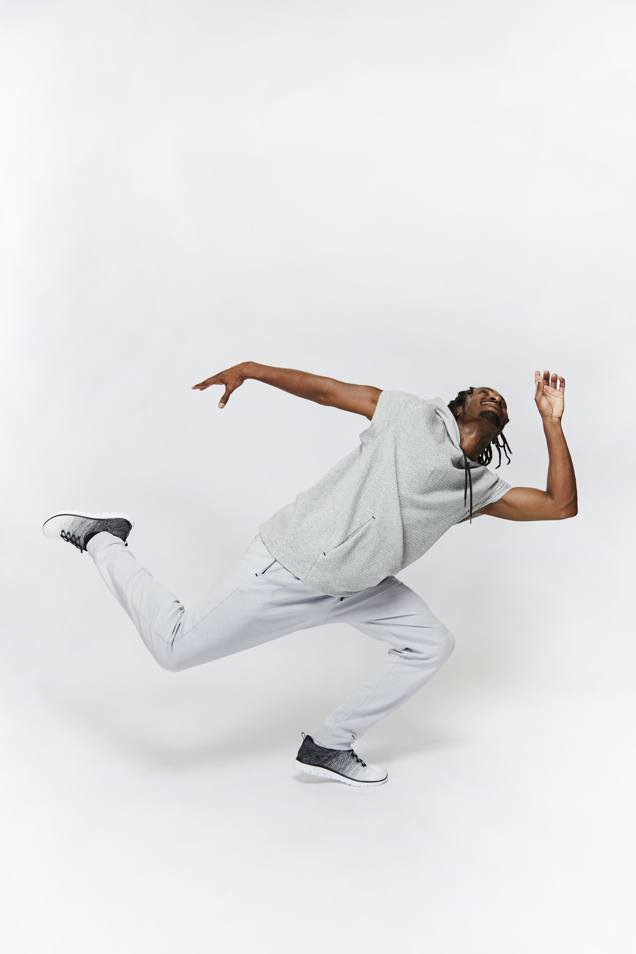 AIR MAIL NEWS: THE ARTS INTEL REPORT