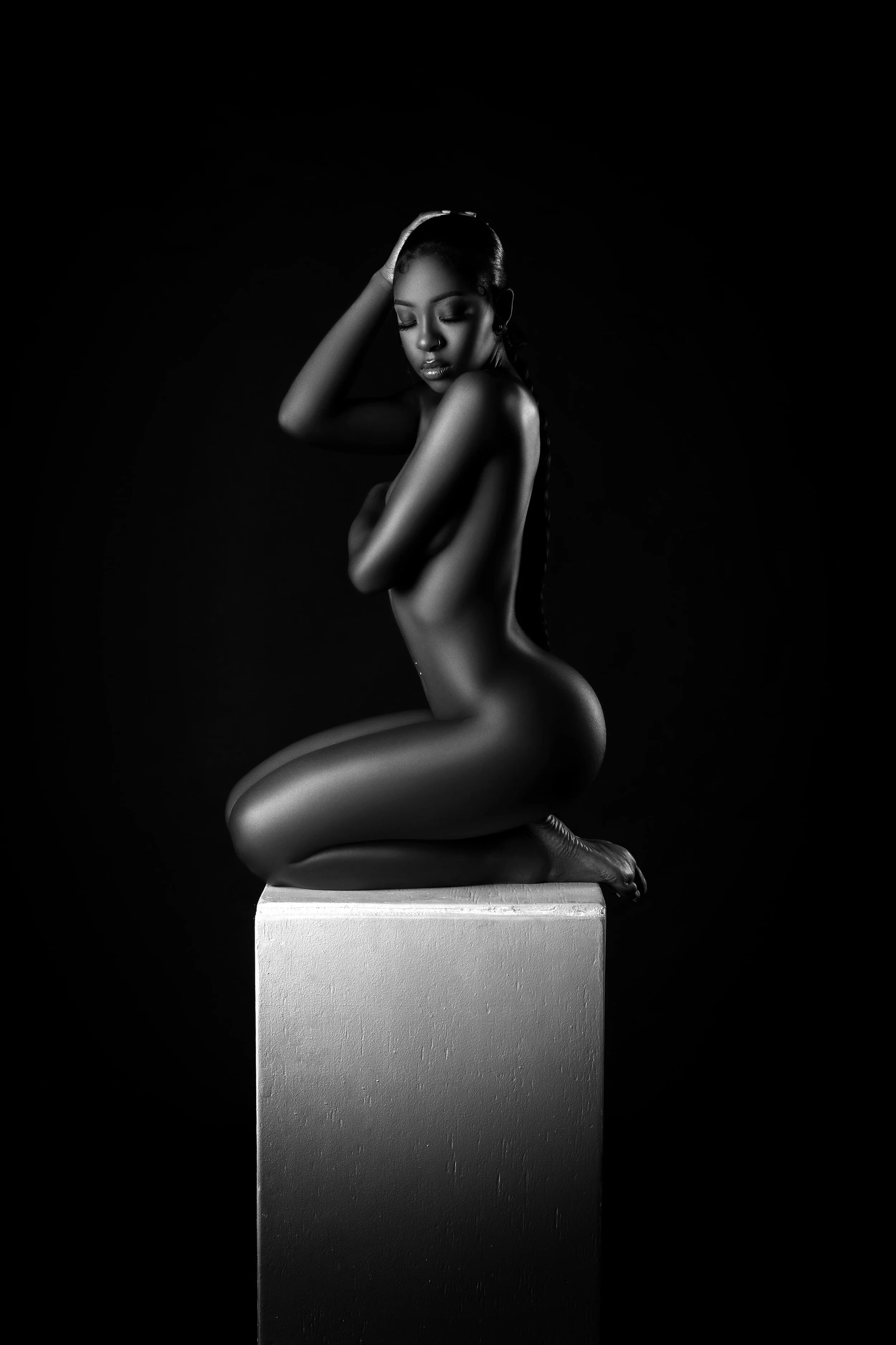yes4 _BW-min.jpg