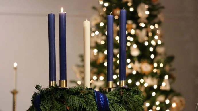 advent-christmas-glendale-1-690x387.jpg