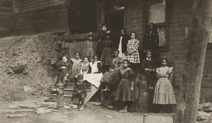 Group portrait of an African American Carnegie Library Home Group Free For All.png