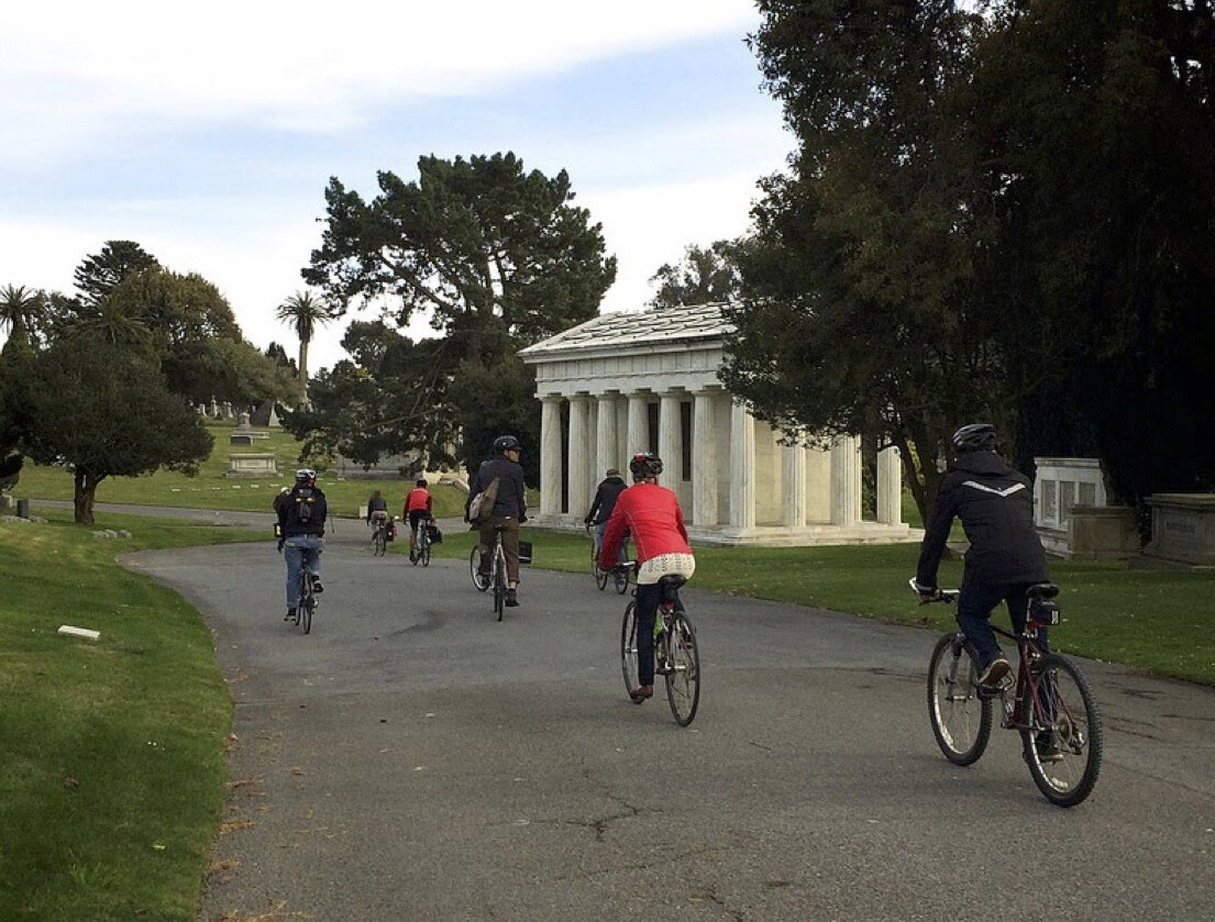 riding through colma cemeteries tour 2013-marcin wichary.jpg