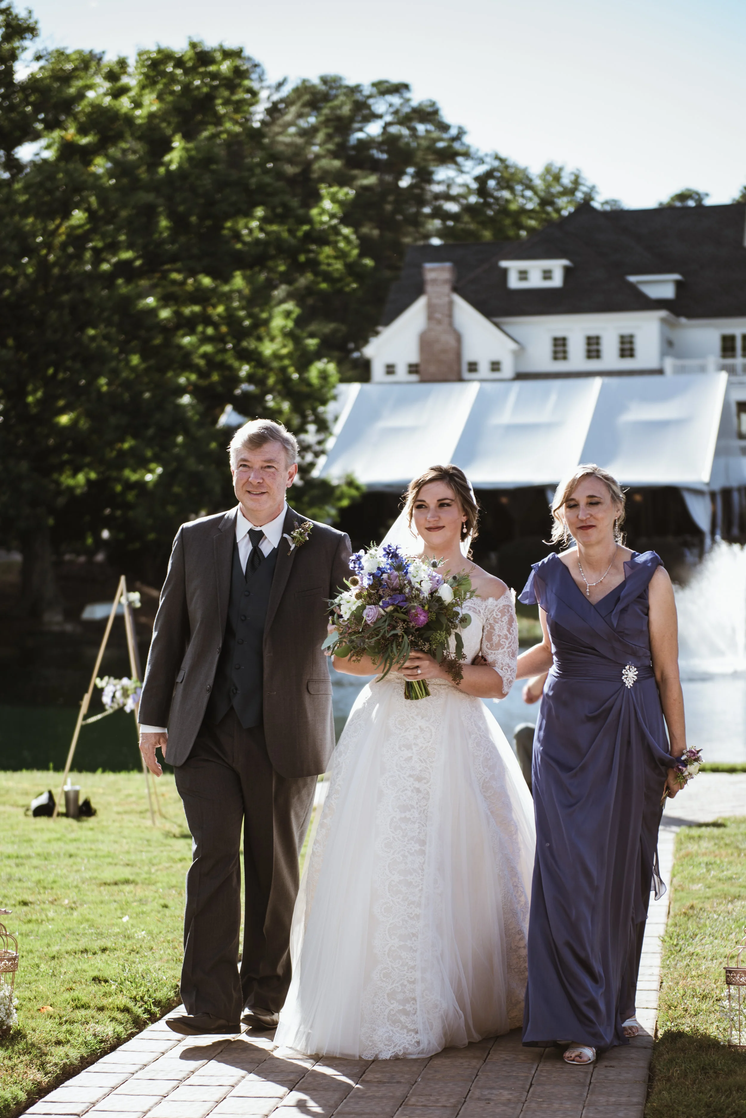 MacMonegleCeremony-24.jpg