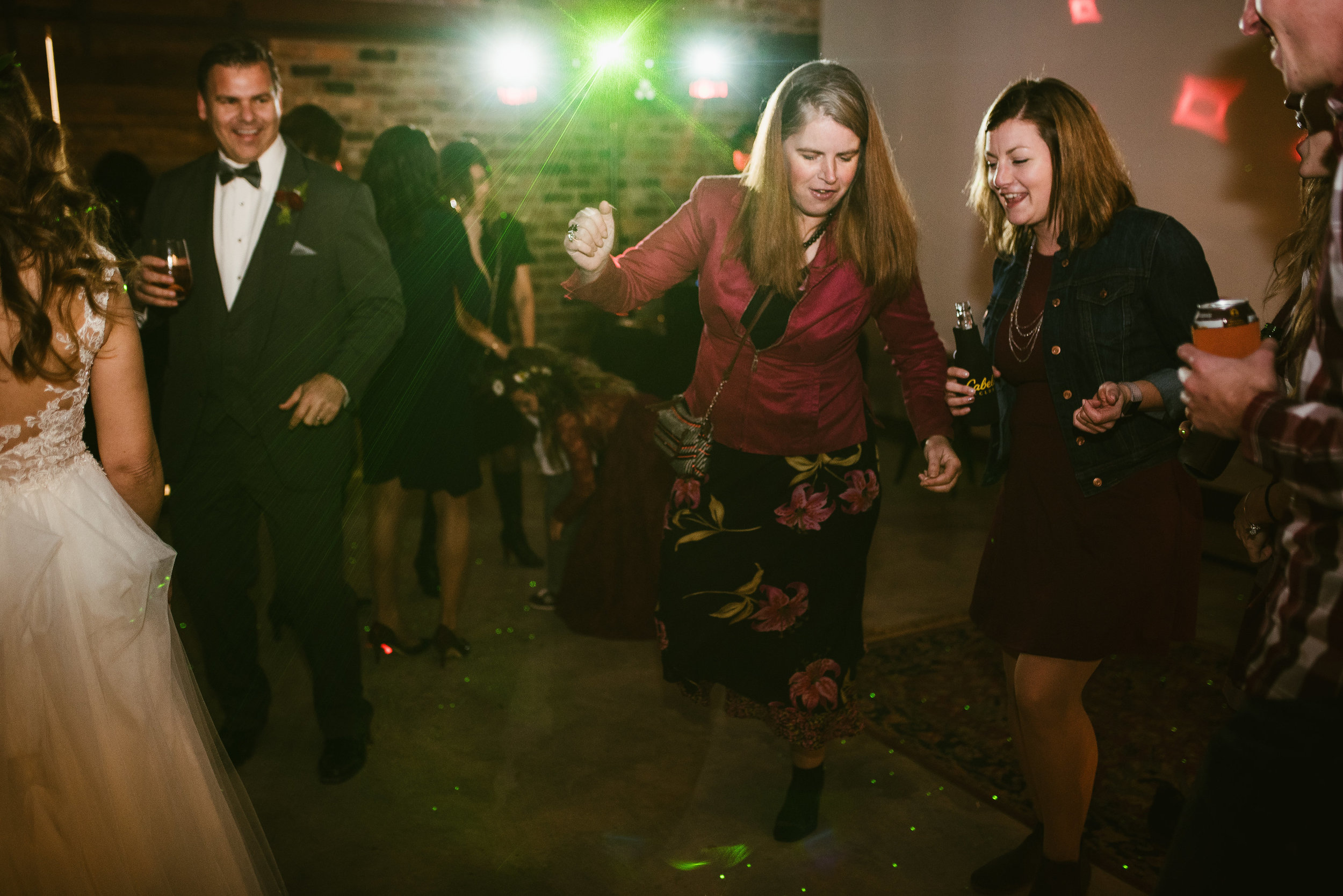 raleigh wedding photographer - north carolina wedding photographer