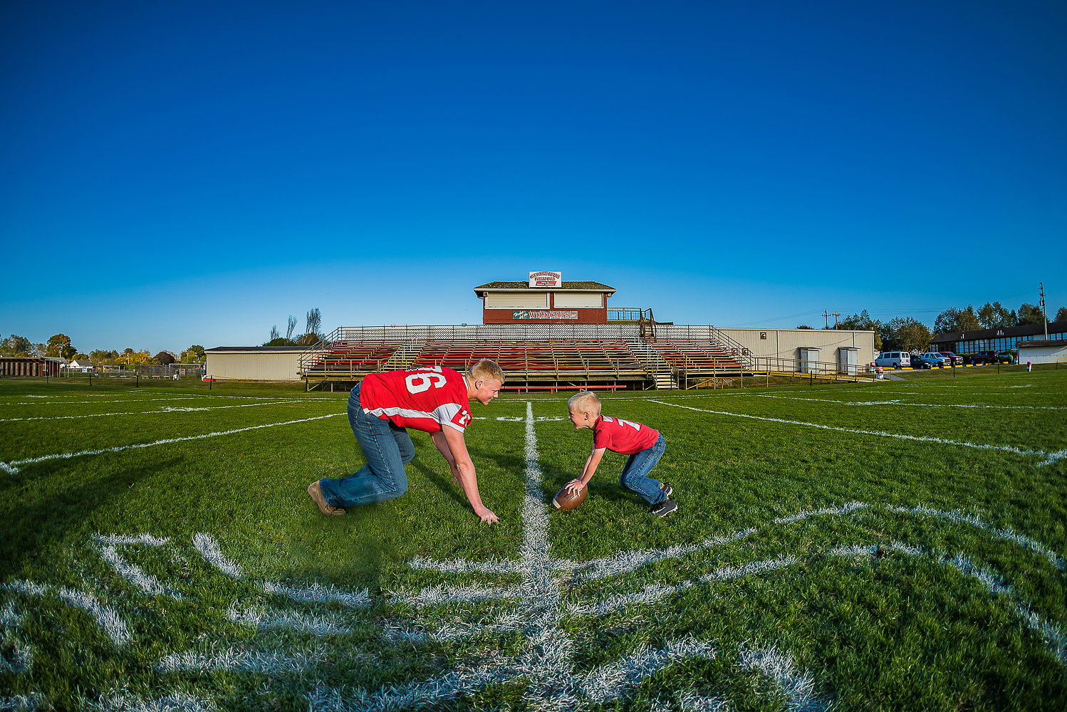 AndrewFerndaleHighSchoolFootballSeniorSessionParkysPicsPhotograhy-8.jpg