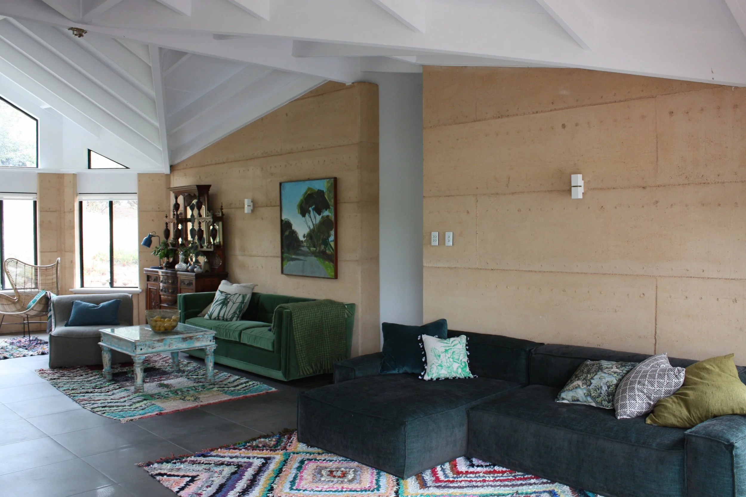  Witts End South - Lounge 