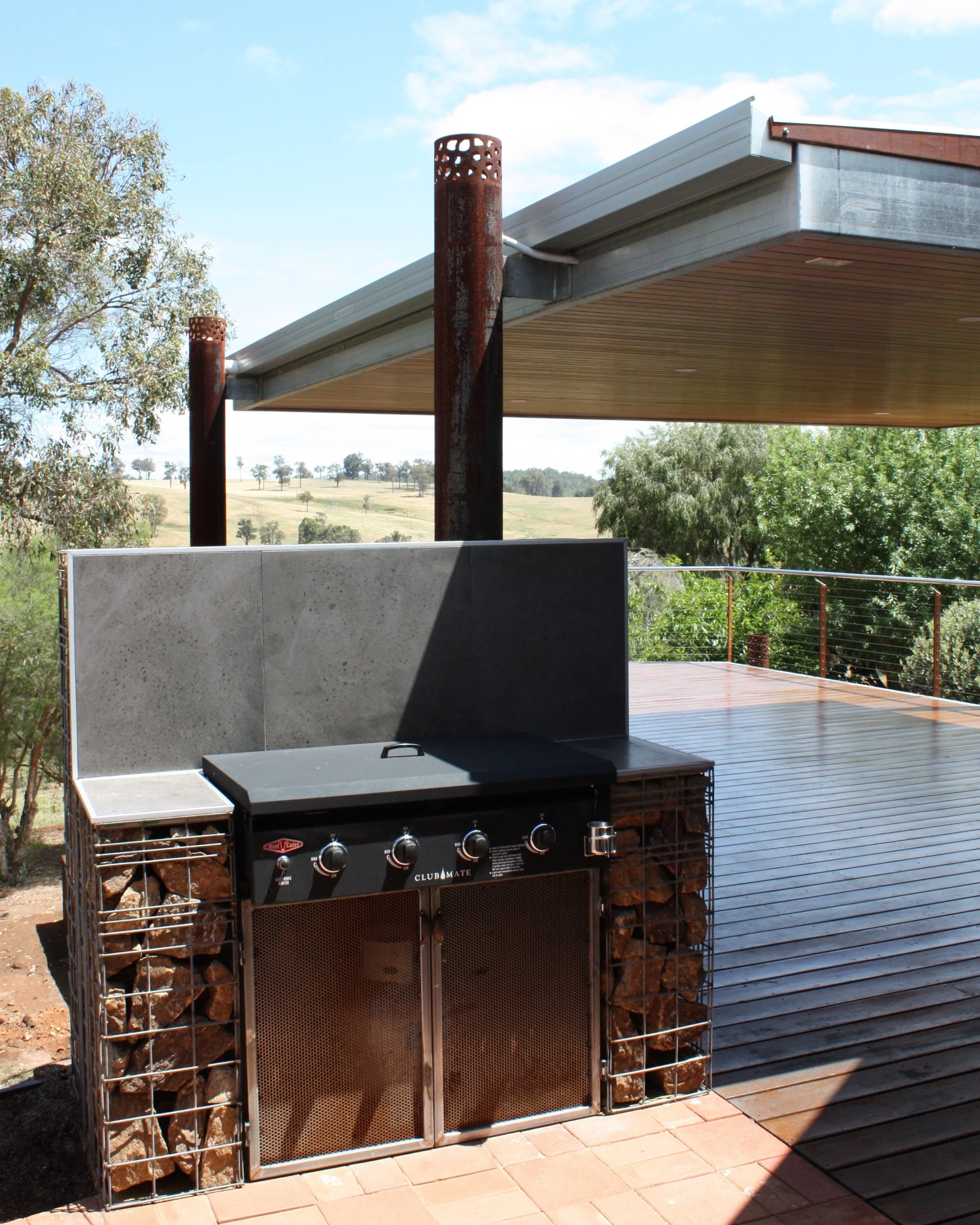  Witts End South - BBQ 