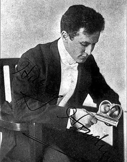 In 1904 Houdini was challenged to escape from handcuffs that had taken five years to make. At London’s Hippodrome 4,000 people watched Houdini’s attempt. After an hour and ten minutes, Houdini emerged from behind the screen. As he was paraded on the shoulders of the cheering crowd he wept. He later said it was the most difficult escape of his career.
