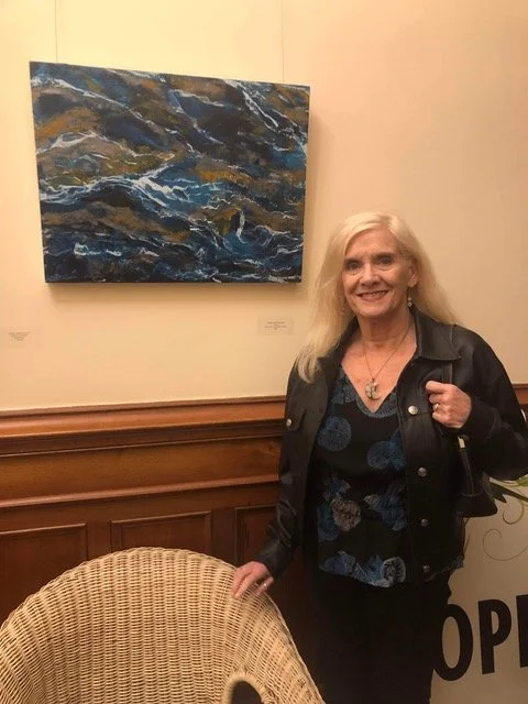 Bio/Contact — Angela White Art