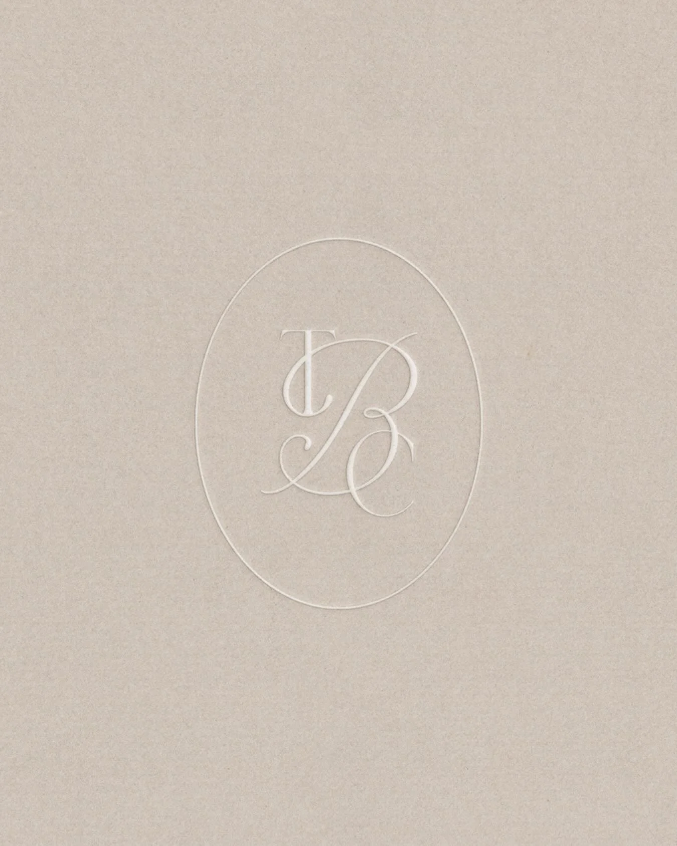 A peek at a recent submark for The Body Co ✨
Minimal and feminine. 🤍

#branddesign #wellnessbranding #femininebranding #beautybranddesign