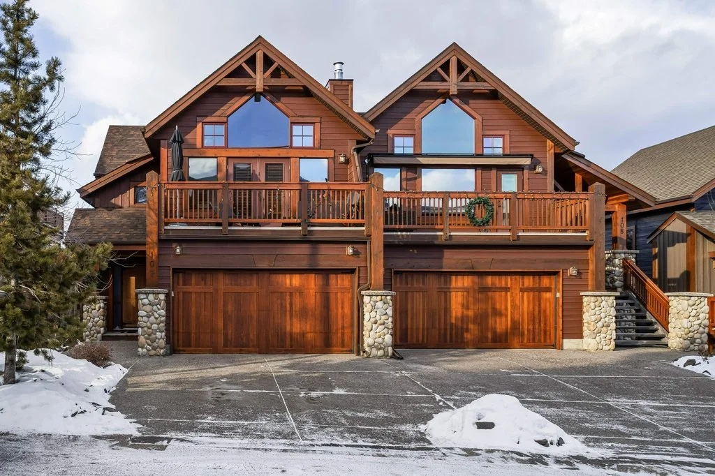 107-210 Hubman Landing - $1,925,000