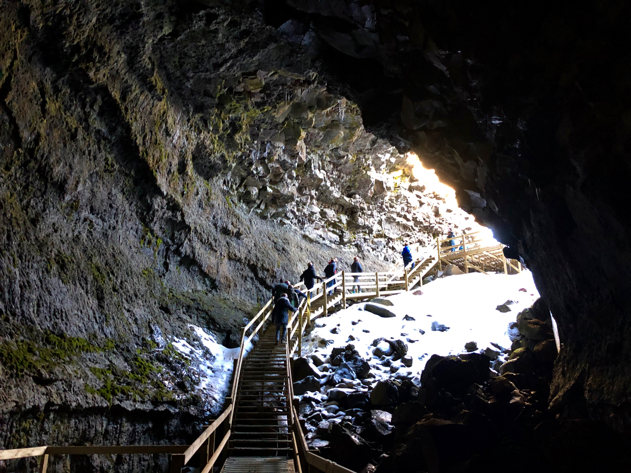 cave2.jpg
