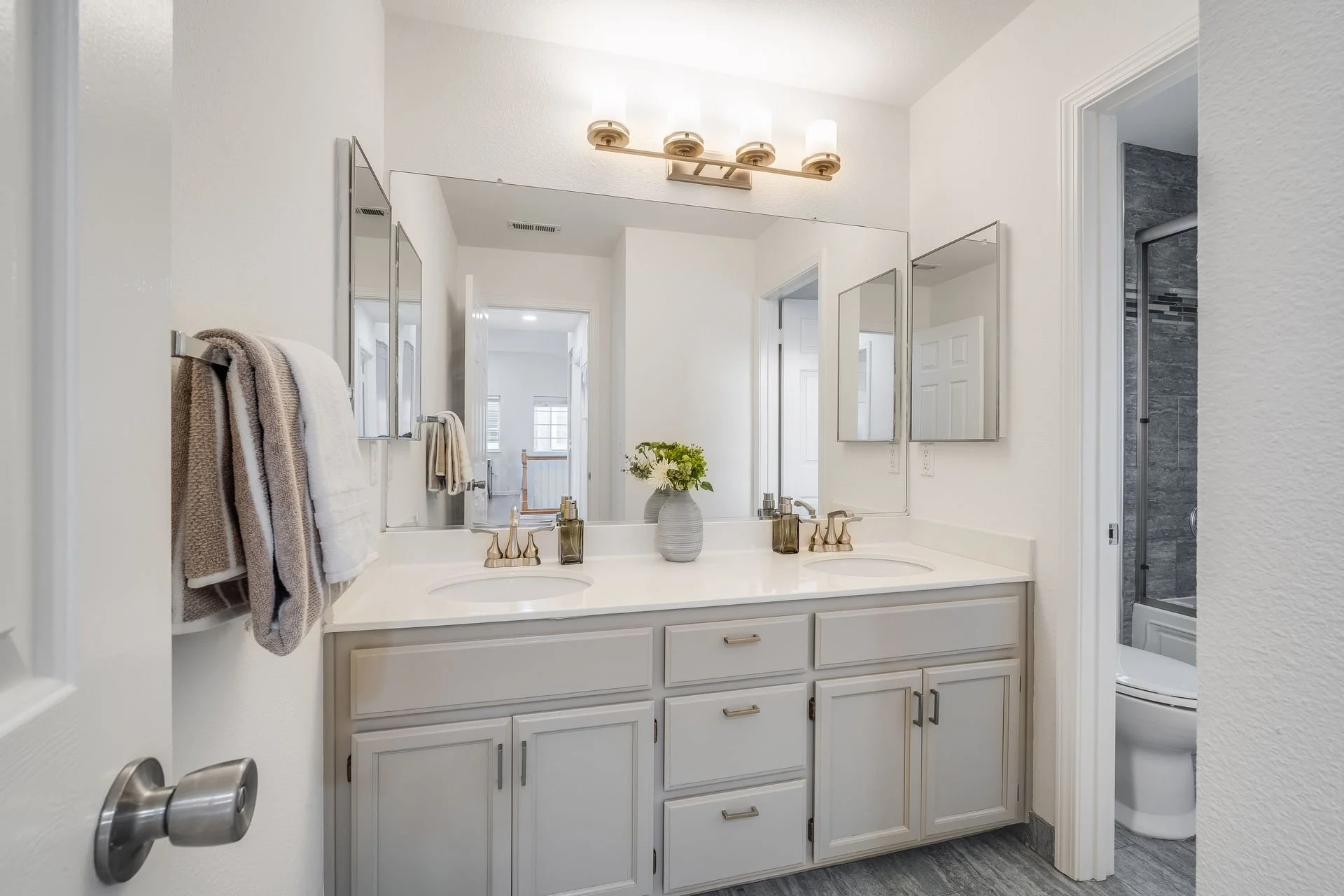 945_Windsor_Hills_Cir San_Jose California 24.jpg