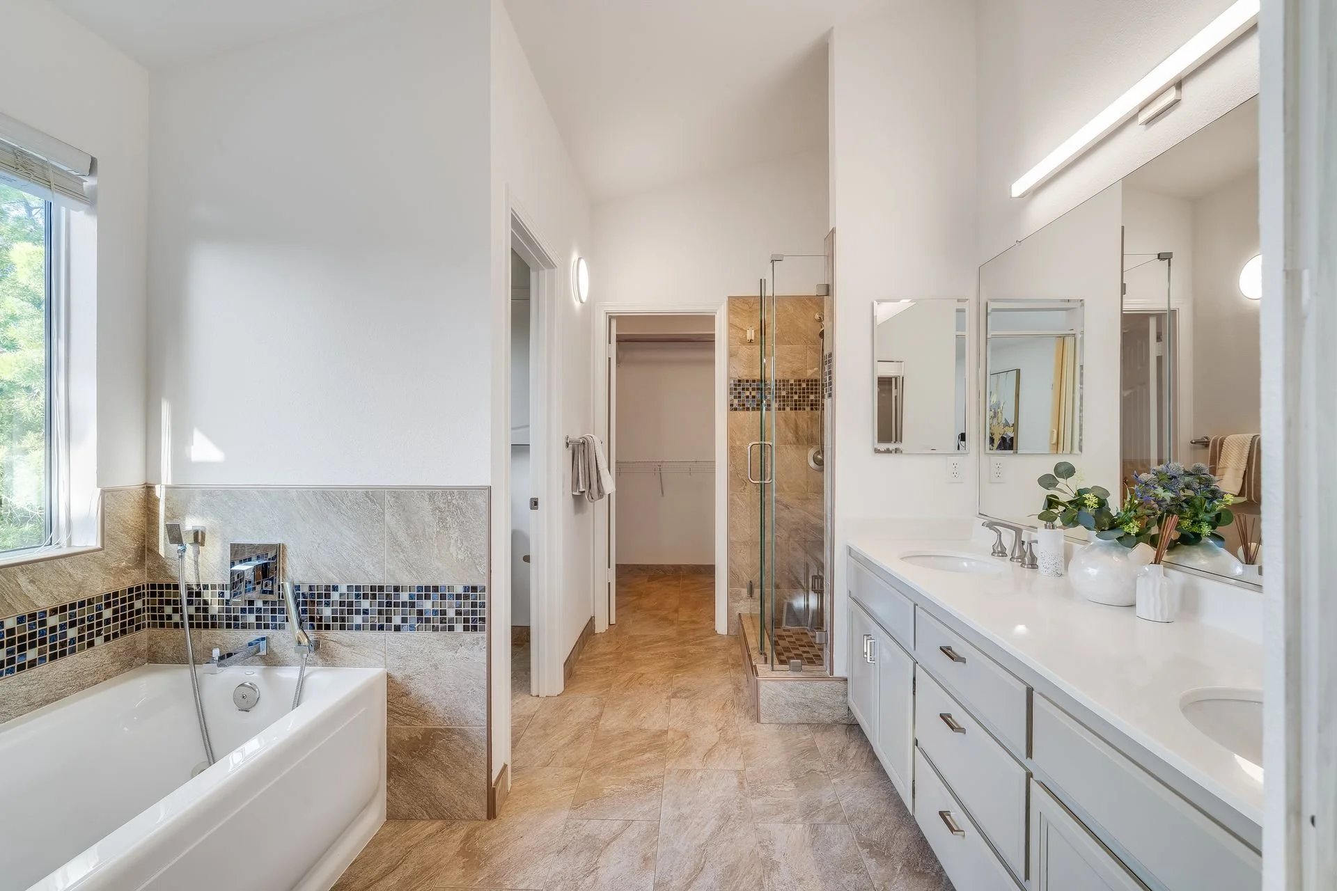 945_Windsor_Hills_Cir San_Jose California 28.jpg
