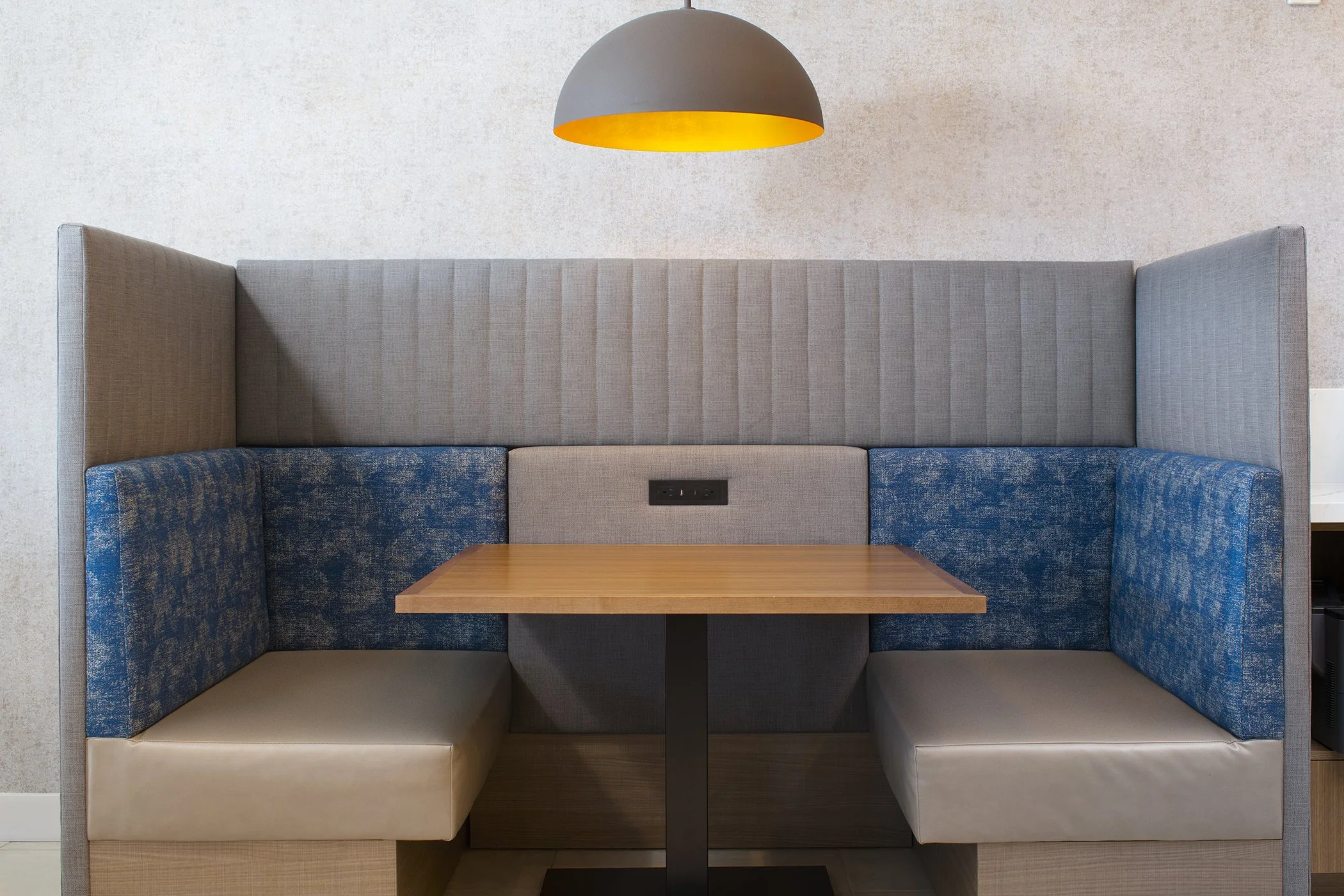 ABQDL_lobby_seating_2 copy.jpg