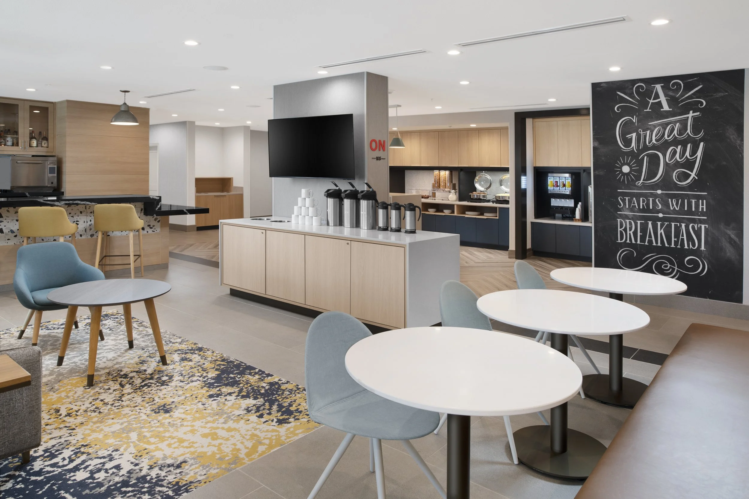 tps ausbt breakfast seating copy.jpg