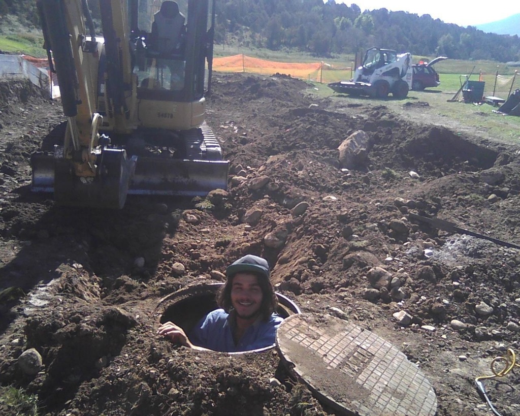 Jasper in the hole!