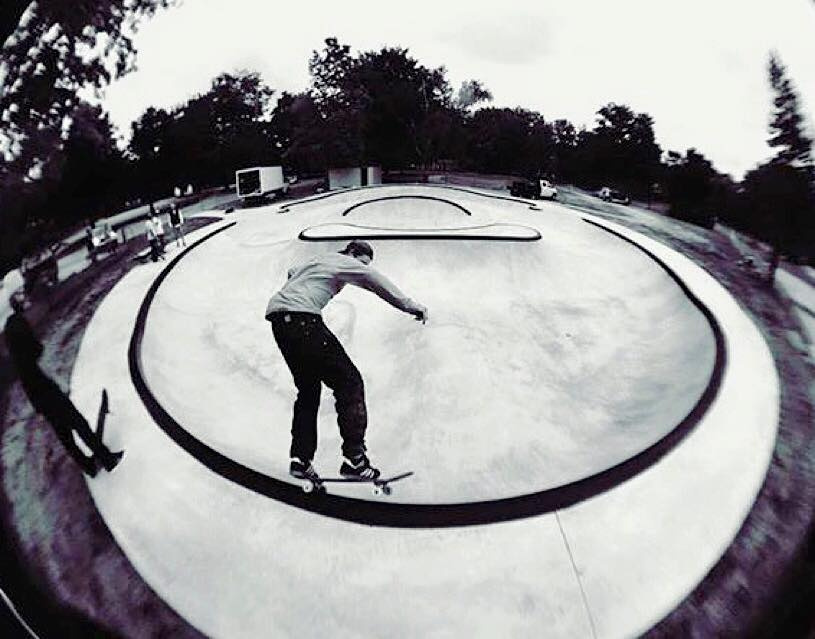 Richie Conklin grinding at the Frankfort, Michigan Skatepark