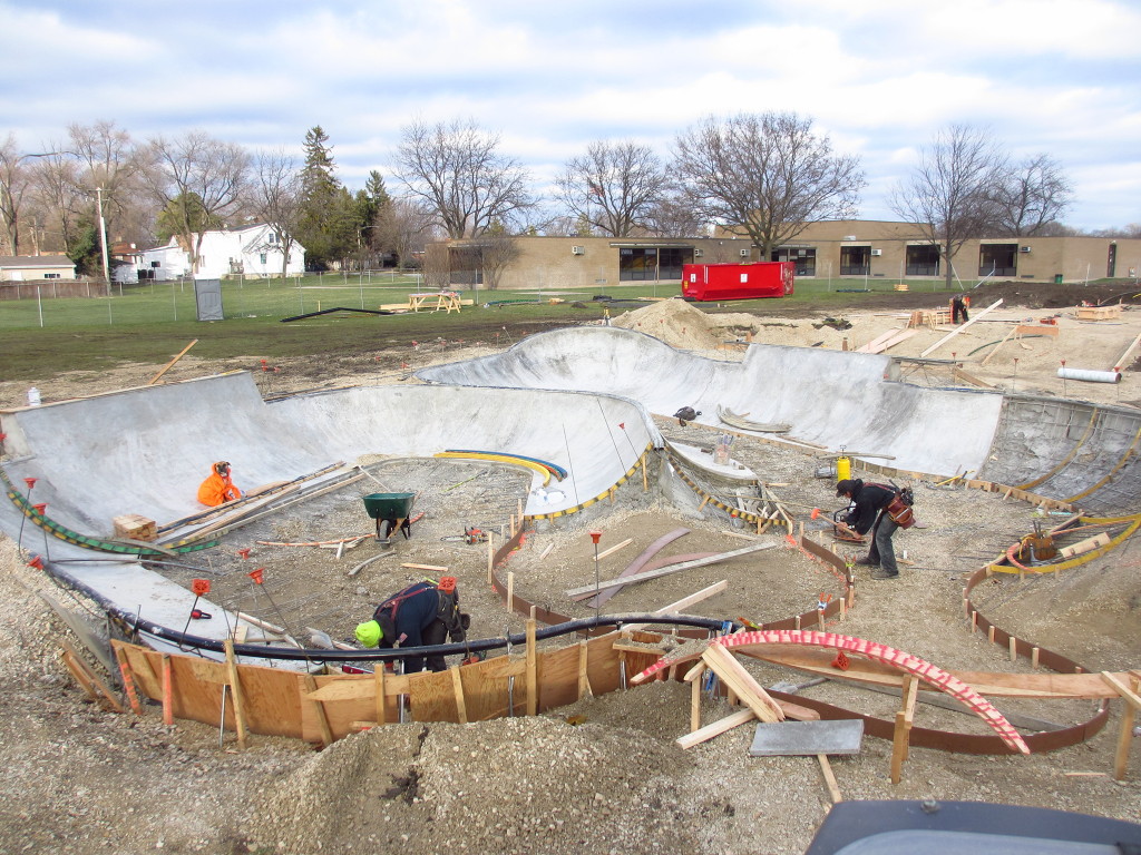 Bowl construction at the Villa Park, Illinois Skatepark